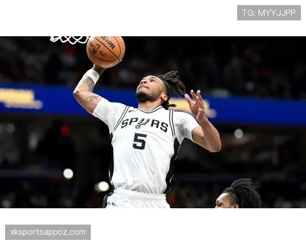 卡斯尔无球跑动制造防守漏洞，拉开空间效率提升